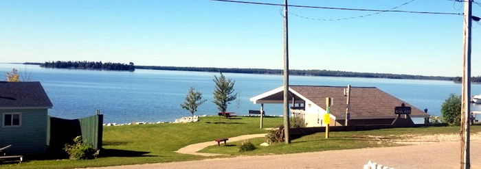 Lakeview Motel & Cottages (Wilsons Motel and Cottages) - Web Listing (newer photo)